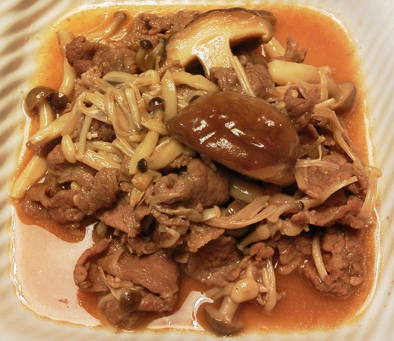 牛肉ときのこのすき煮